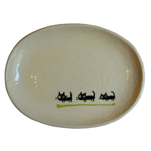 Medium Japanese Cat Plate - various colours