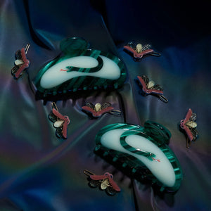 Jade Green Serpent Claw