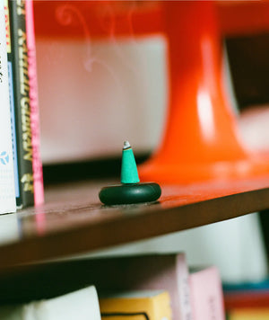 Droplet Incense Cones & Glass Stand - various aromas