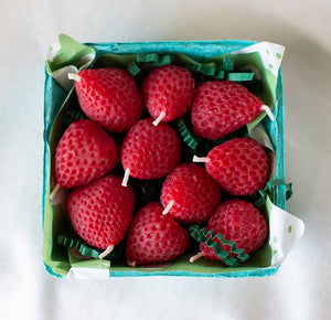 Beeswax Small Strawberry Cake Candles