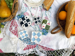 Daisy Patchwork Claw