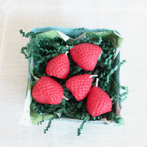 Beeswax Small Strawberry Cake Candles