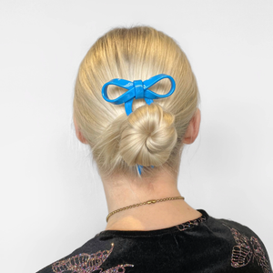 Bow Hairpin in Blue