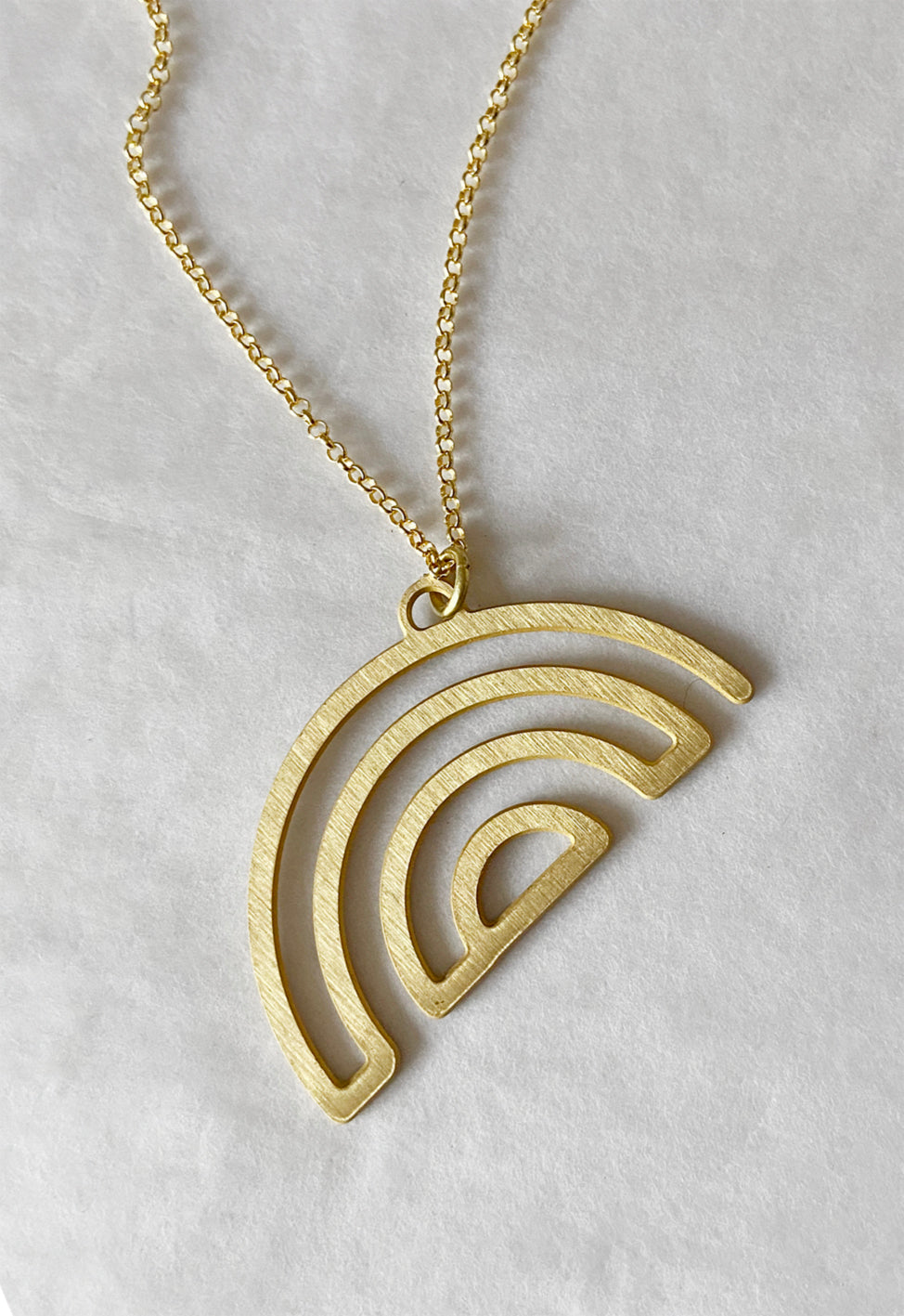 Arco necklace